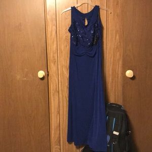 EN FOCUS women dress